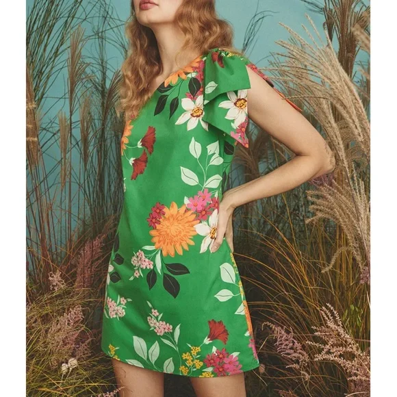 green emerald velvet dress Natella Dress